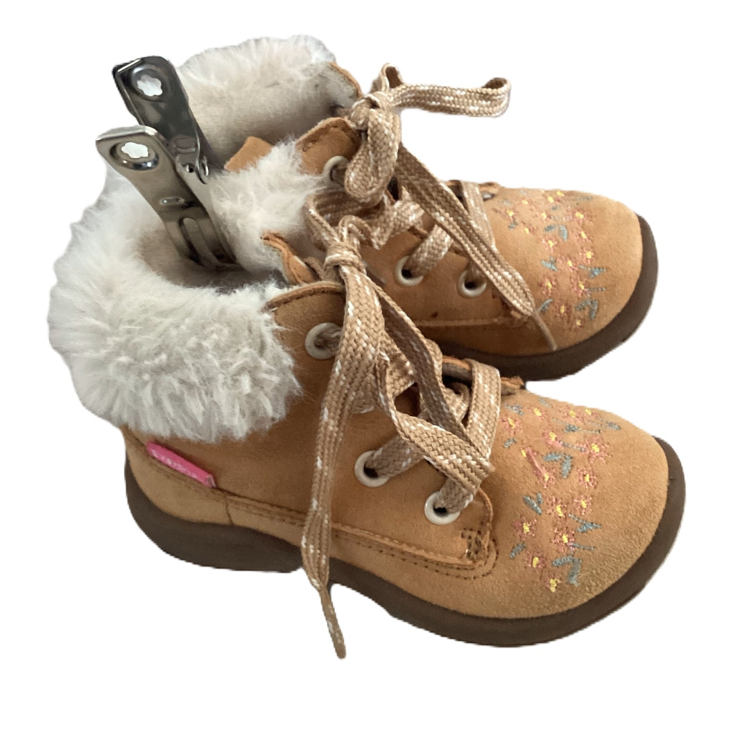 Size 5 Osh Kosh Tan Suede Boot w/ Embroidered Flowers