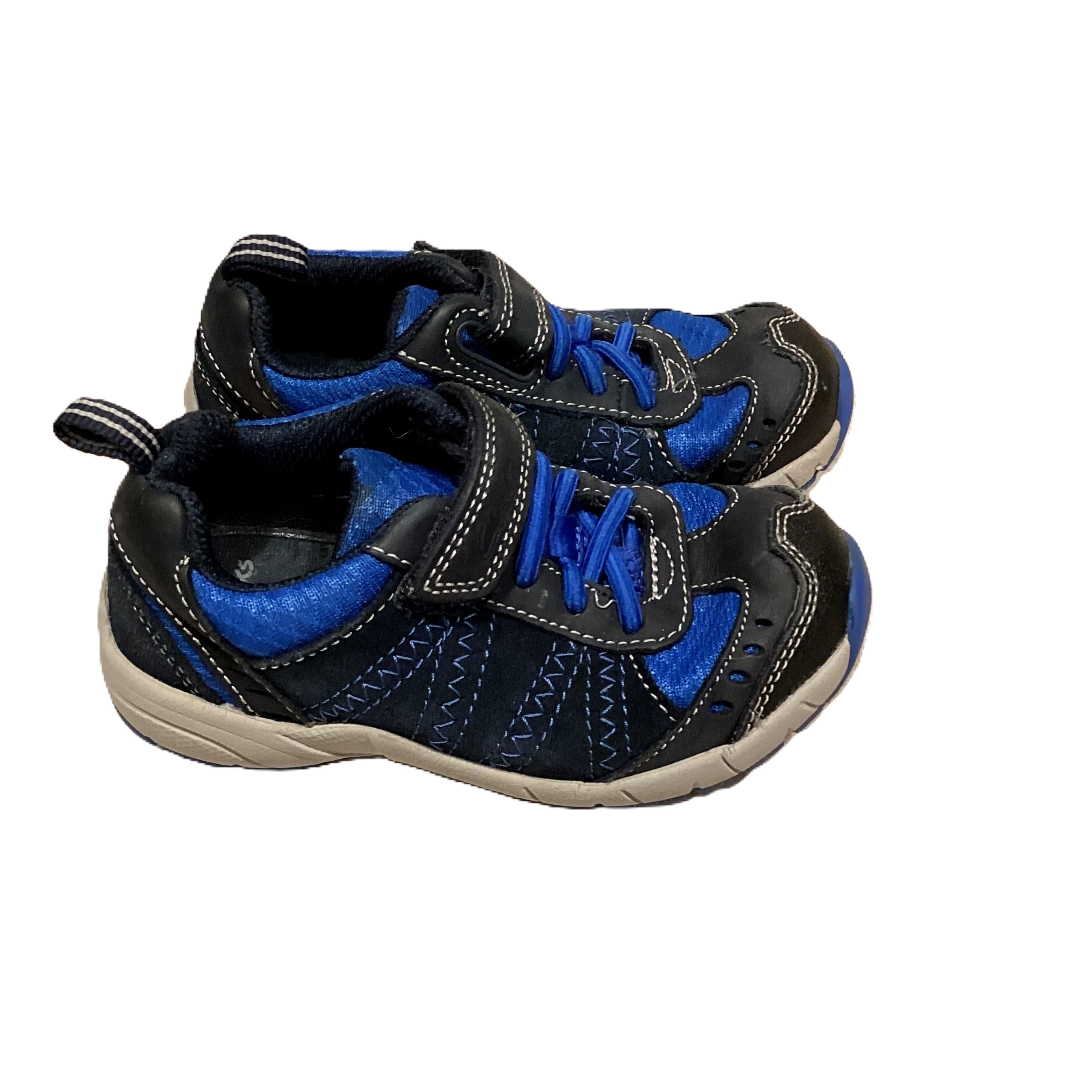 Size 8 Clarks Black and Royal Sneakers