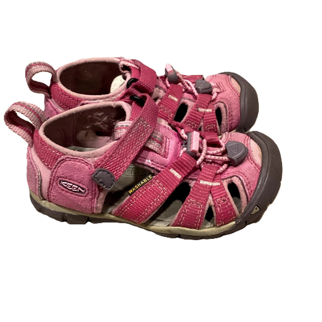 Size 7 Keen Hot Pink Hiking Sandals