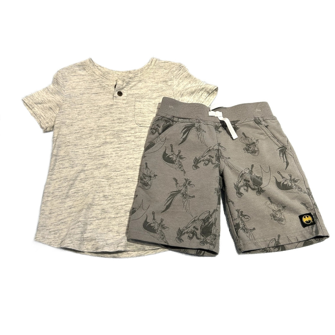 3T Boys Cat & Jack Light Gray Pocket Tshirt, Dark Gray Batman Shorts