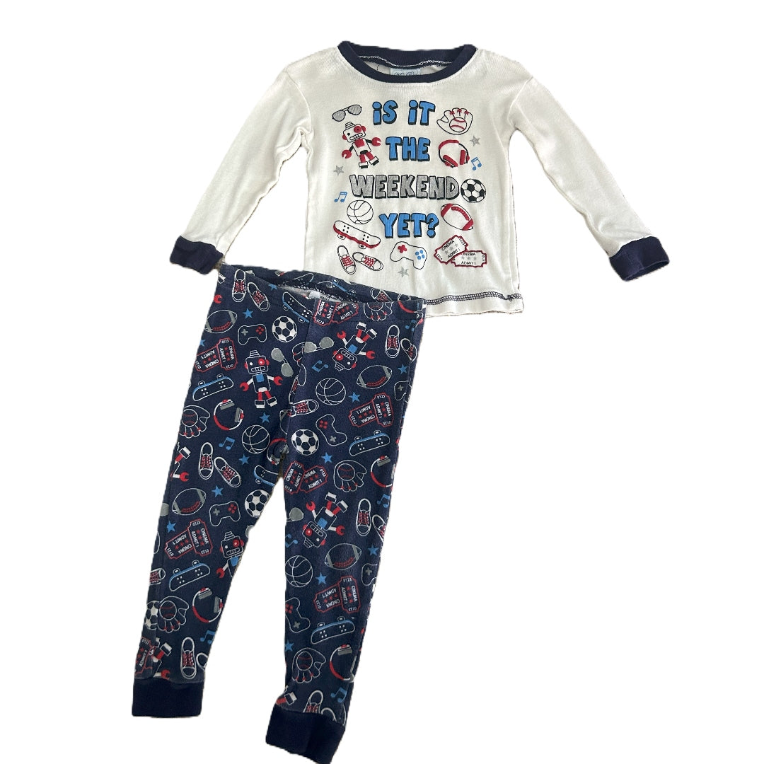 2T Boys Mon Petit Is It The Weekend Yet Long Sleeve Pajamas Set