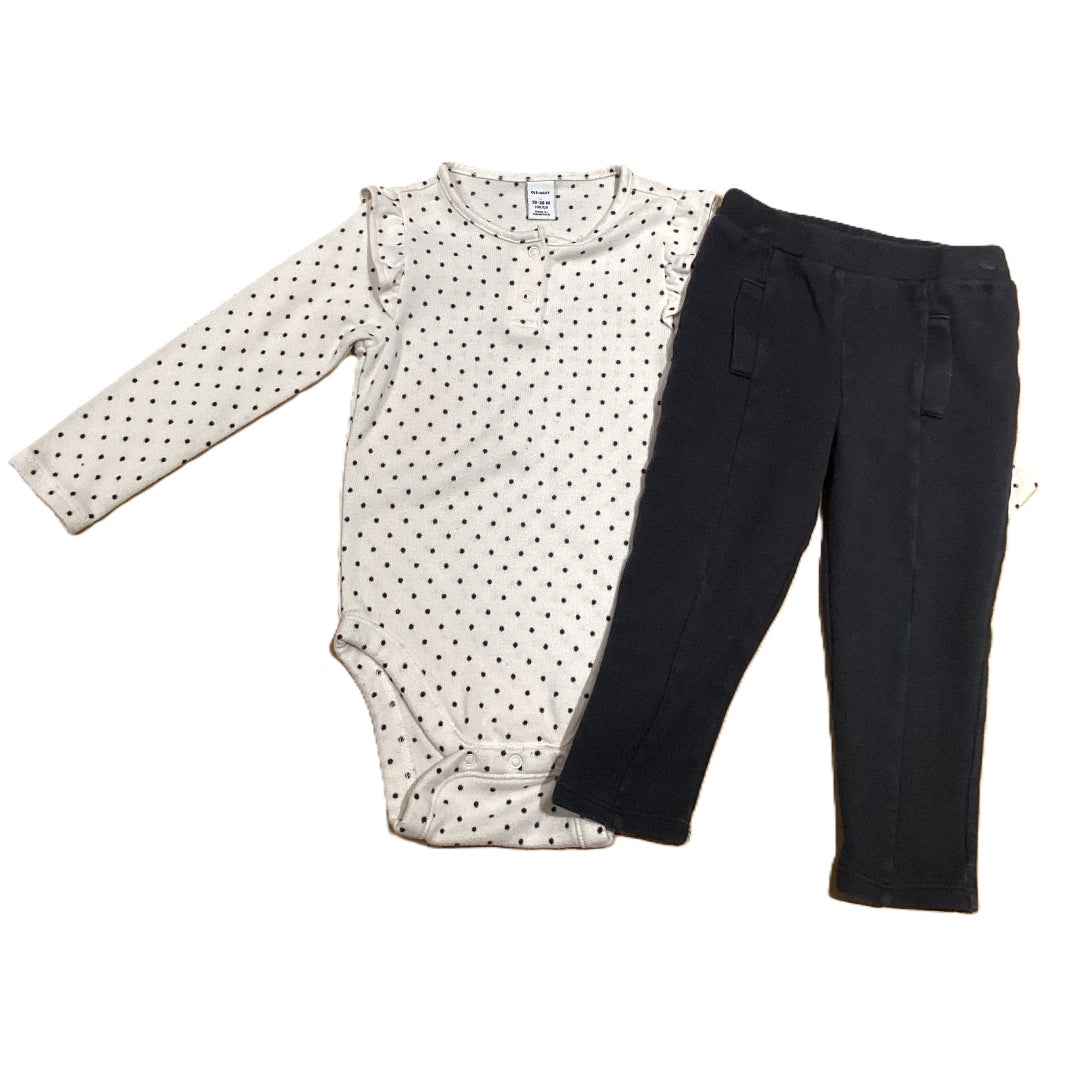 18-24 Girls Old Navy Heavyweight Polka Dot Long Sleeve Onesie, Front Seam Leggings