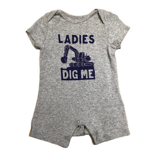 3-6 Boys Old Navy Gray Ladies Dig Me Onesie