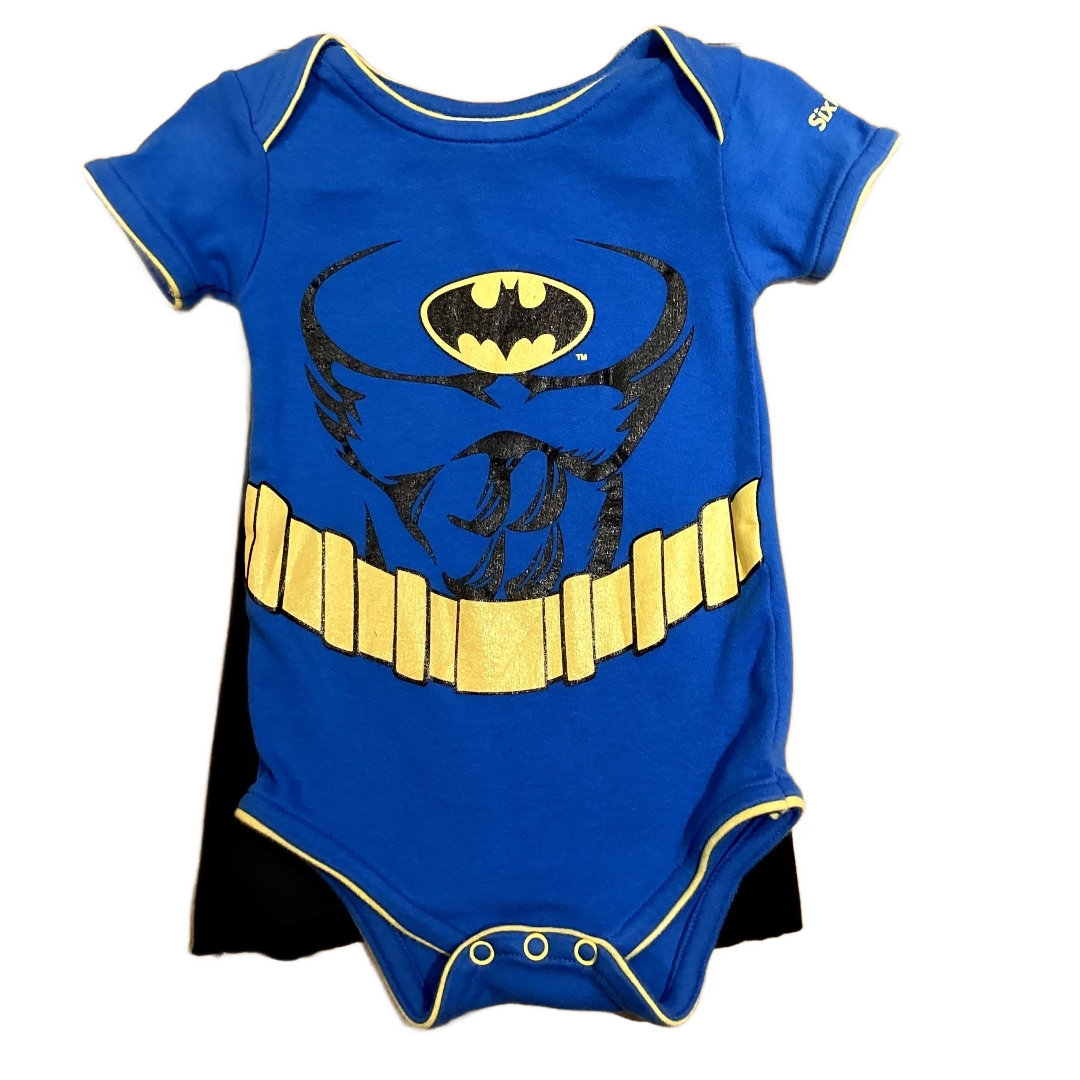 3-6 Boys Six Flags Batman Onesie with Velcro Black Cape
