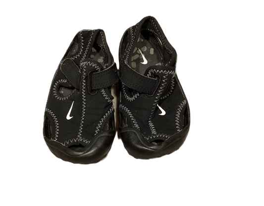 Size 5 Nike Black Swim Shoes