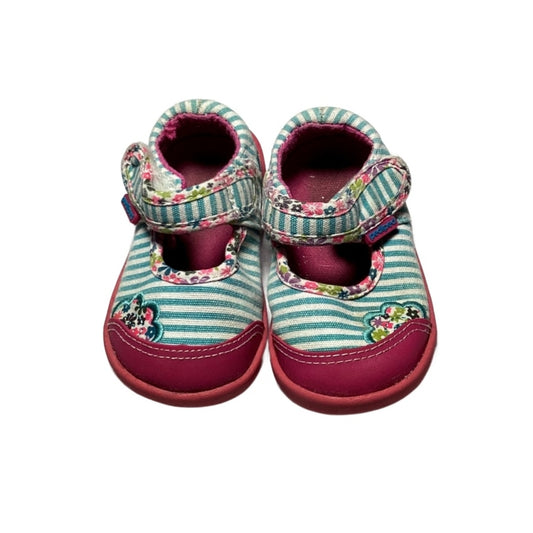 Size 4 Pediped Teal/Hot Pink Sneakers