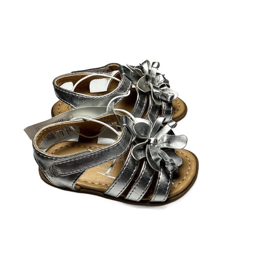 Size 3 Genuine Kids NWT Silver Sandals