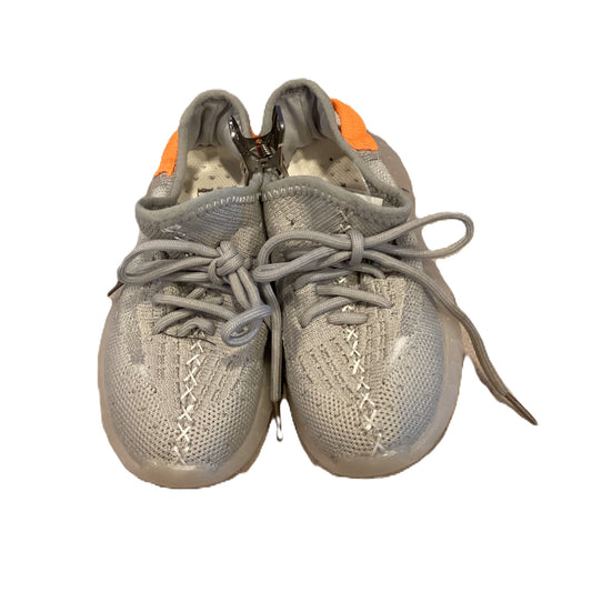 Size 9 Daclay Gray & Orange Mesh Slip Ons