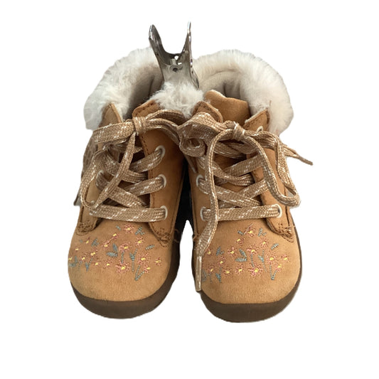 Size 5 Osh Kosh Tan Suede Boot w/ Embroidered Flowers